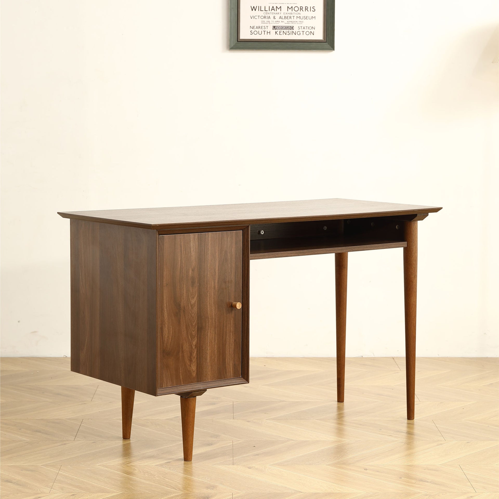 Small Desk with 47.24 Inch, Modern Walnut Finish, Solid Wood Legs